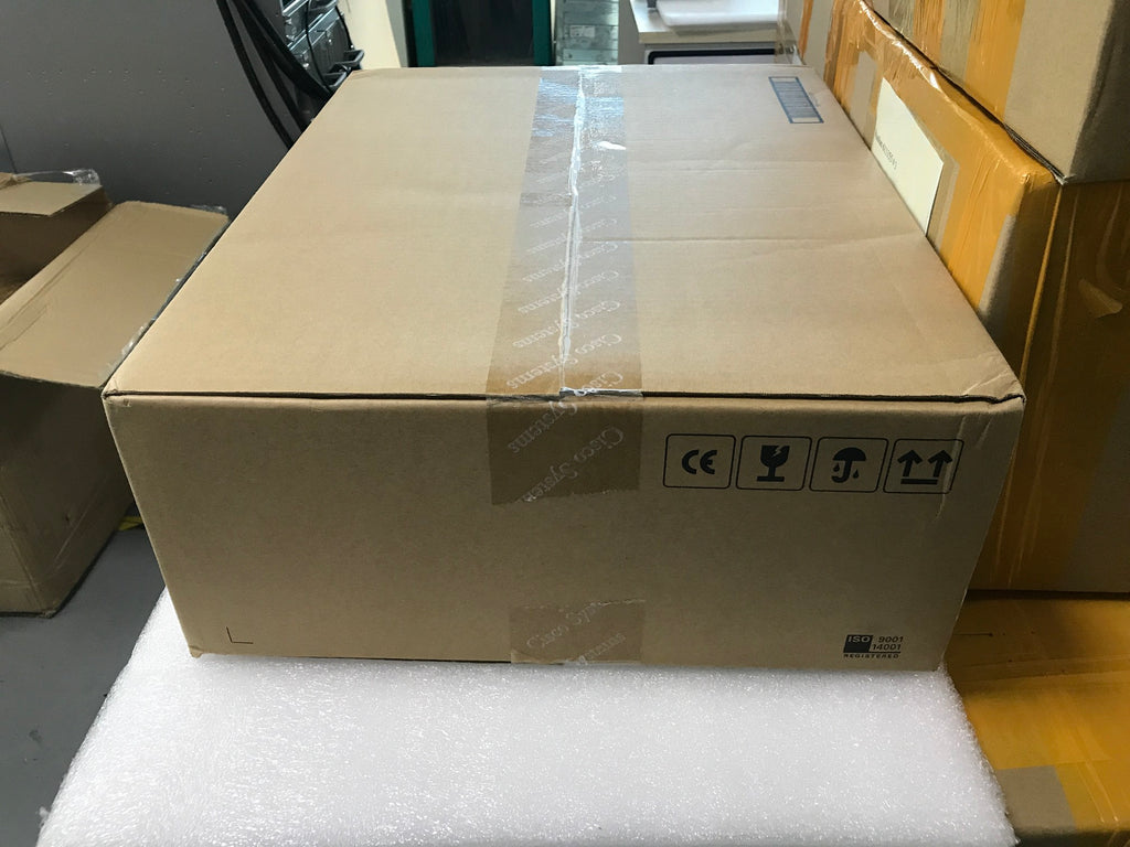 Brand New Cisco Switch WS-C2960+24PC-L Catalyst 2960 Plus 24 10/100 PoE + 2 T/SFP LAN Base