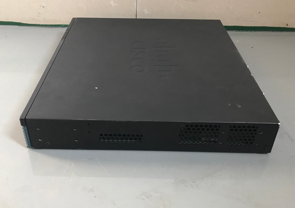 Cisco 1921/K9 integrated Router with SEC license
